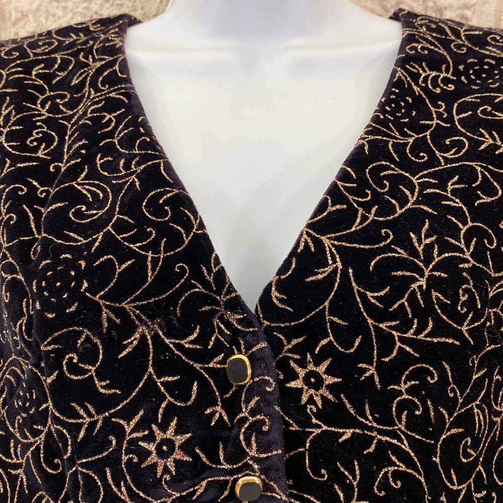 No Tags Glitter Pattern Velvet Vest - Picture 3 of 8